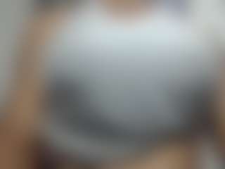 Live cam show with natalia18inches - Muscular on sexylive.show
