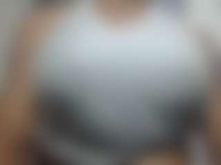 natalia18inchesのライブセックスチャットショー