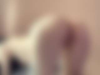 Live cam show with LaurenGrey - Milk on parknlotfishbdy