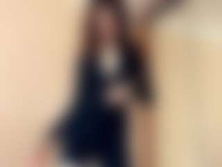 Live cam show with LaurenGrey - Flirt on galaxygirlnitro.com