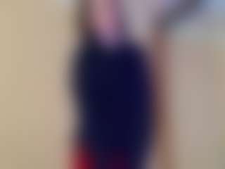 Live cam show with LaurenGrey - Upskirt on studioflirtlive.com