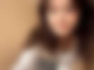 Live cam show with LaurenGrey - Cute on SpunkLive