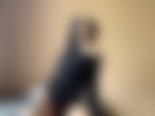 Live cam show with LaurenGrey - Flirt on Camiplay Live