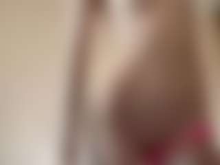 Live cam show with Lauren - Public on Camsoda