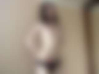 Live cam show with Lauren - Milk on Camsoda