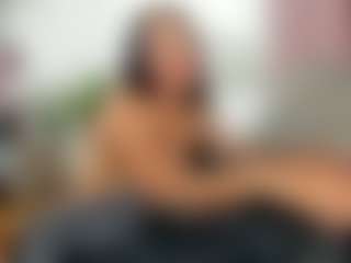 LittleJadee's Live Sex Cam Show