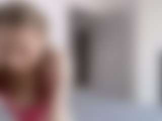 Live cam show with LorindaEhr - Normal on Chatstar