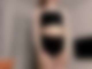 Live cam show with LorindaEhr - Phatass on TottyGirls