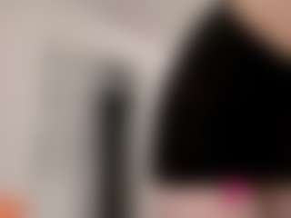 Live cam show with LorindaEhr - Erotic Dance on madthumbs