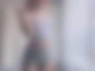 Live cam show with LorindaEhr - Average on SinfulBabes