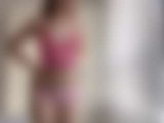 Live cam show with LorindaEhr - Normal on Cam Slut