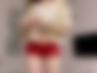 Live cam show with LorindaEhr - Nipple Play on Camsoda