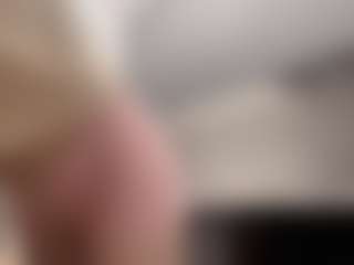 Live cam show with LorindaEhr - Gamer Blonde Hair on CamSodaAdn
