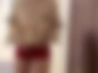 Live cam show with LorindaEhr - Blonde Hair on Camsoda