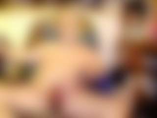 ptolemyeh's Live Sex Cam Show