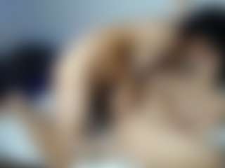 Live cam show with Valery Dravith - Cute on CamwithHer