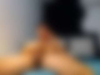 Live cam show with Valery Dravith - Handjob on live18s.com