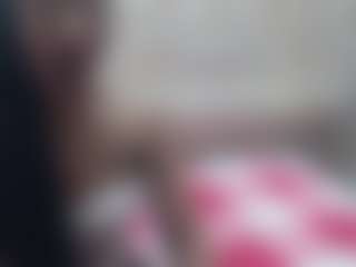 YellowBonePutty's Live Sex Cam Show