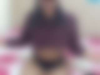 YellowBonePutty's Live Sex Cam Show