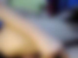 Live cam show with Gema-Jones - White on Camsoda | colombia