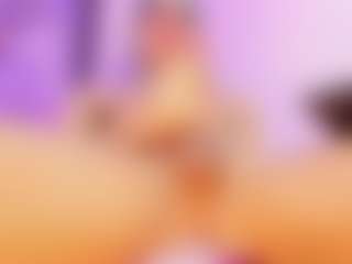 Live cam show with Gema-Jones - Black Hair on Camsoda