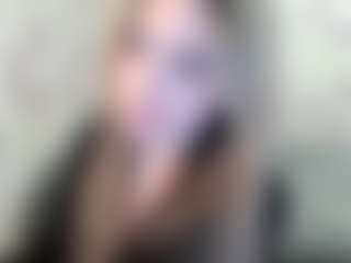 Live cam show with AgataSweeti - Green Eyes on Latina Girls