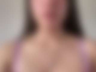 Live cam show with Charlotte - Blowjob on Camsoda