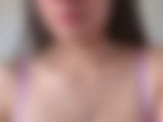 Live cam show with Charlotte - Orgasm on livesuperchat.net