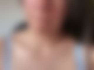 Live cam show with Charlotte - Strip on Nude Chat * 1 On 1 Webcam Sex * Live Cam Show