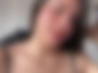 Charlotte's Live Sex Cam Show
