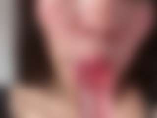 Live cam show with Charlotte - Small Tits Young Adult on Camsoda