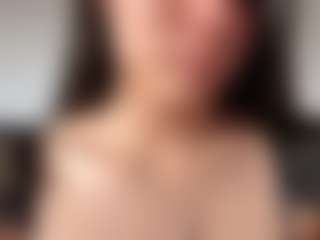 Charlotte's Live Sex Cam Show