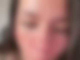 Charlotte's Live Sex Cam Show