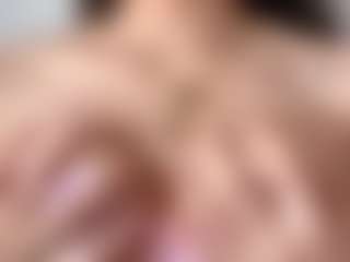 Live cam show with Charlotte - Fetish Brown Hair on 1on1-livenow