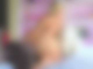 Chiara Lewis's Live Sex Cam Show