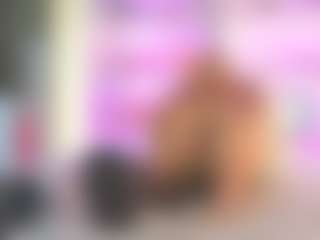 Chiara Lewis's Live Sex Cam Show