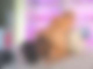 Chiara Lewis's Live Sex Cam Show