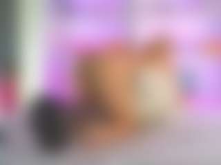 Chiara Lewis's Live Sex Cam Show