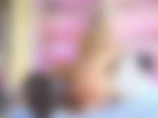 Chiara Lewis's Live Sex Cam Show