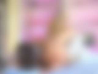Live cam show with Chiara Lewis - Tease Toys on SquirtSoMuch