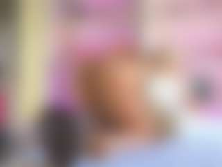 Chiara Lewis's Live Sex Cam Show
