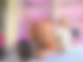 Chiara Lewis's Live Sex Cam Show