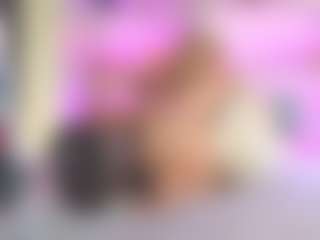Chiara Lewis's Live Sex Cam Show