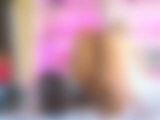 Chiara Lewis's Live Sex Cam Show