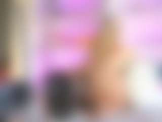 Chiara Lewis's Live Sex Cam Show