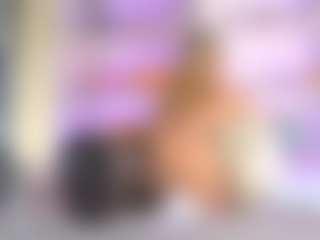 Live cam show with Chiara Lewis - Sexy on Camming Site