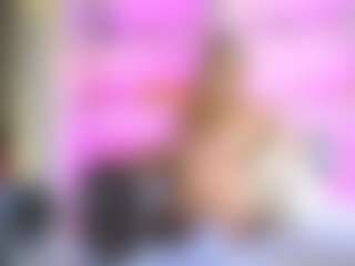 Live cam show with Chiara Lewis - Brown Hair on nudelive.tv