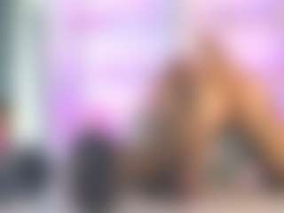 Chiara Lewis's Live Sex Cam Show