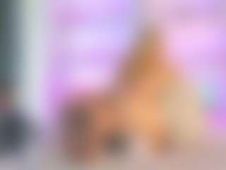 Live cam show with Chiara Lewis - Hairy Pussy Lovense on Stripli.com
