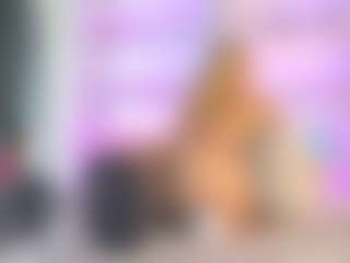 Chiara Lewis's Live Sex Cam Show